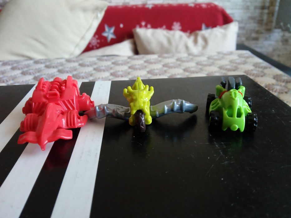 Киндер играчки за колекции