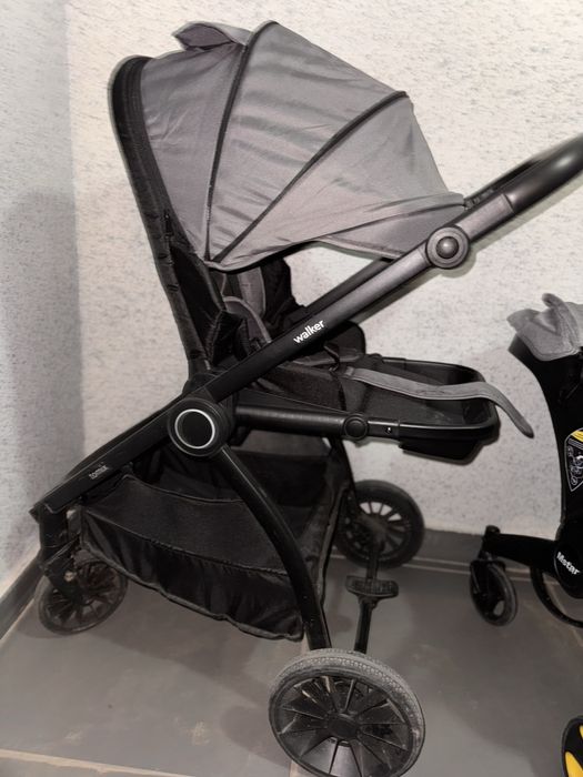 Продам детскую коляску