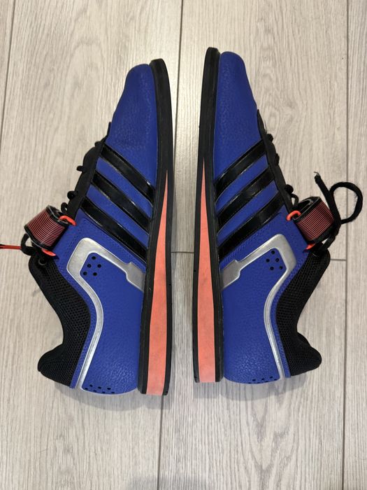 Adidas щангети запазени