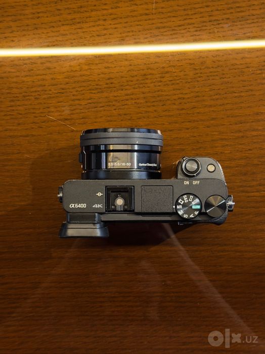 Sony Alpha α6400 / ILCE-6400