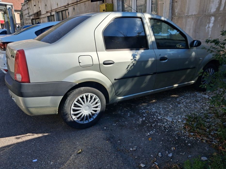 Vând Dacia Logan 1.4 MPI Laureate – Unic Proprietar – 150.340 km – Aer Condiționat