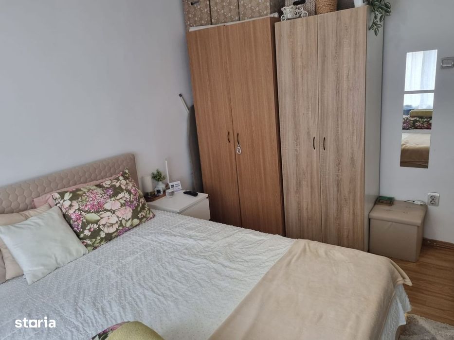 Apartament 2 camere decomandat,Deva-piața centrală