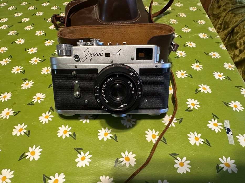 Автентични Зоркий 4 и Смена 8M