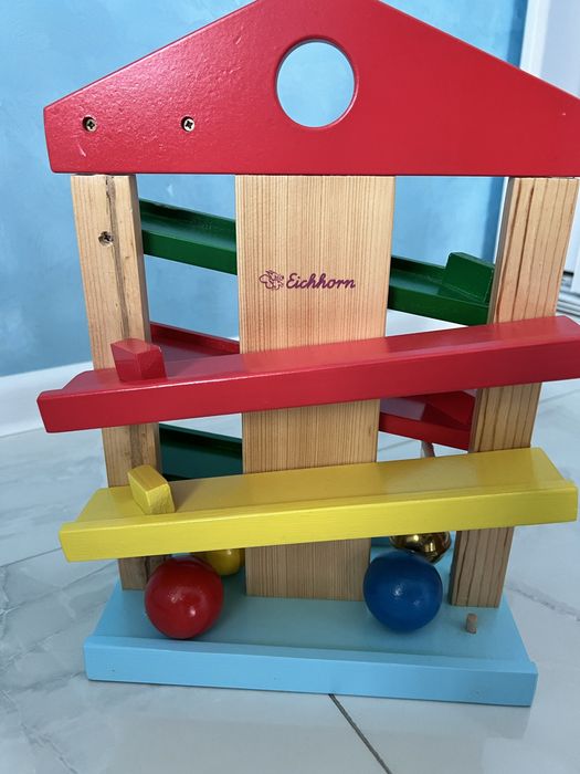 Дървени детски  развиващи играчки