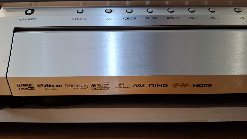 Receiver Onkyo TX-SR805