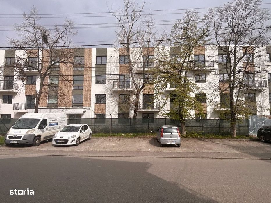 Fratiei 7 - garsoniera cu blacon si bucatarie inchisa