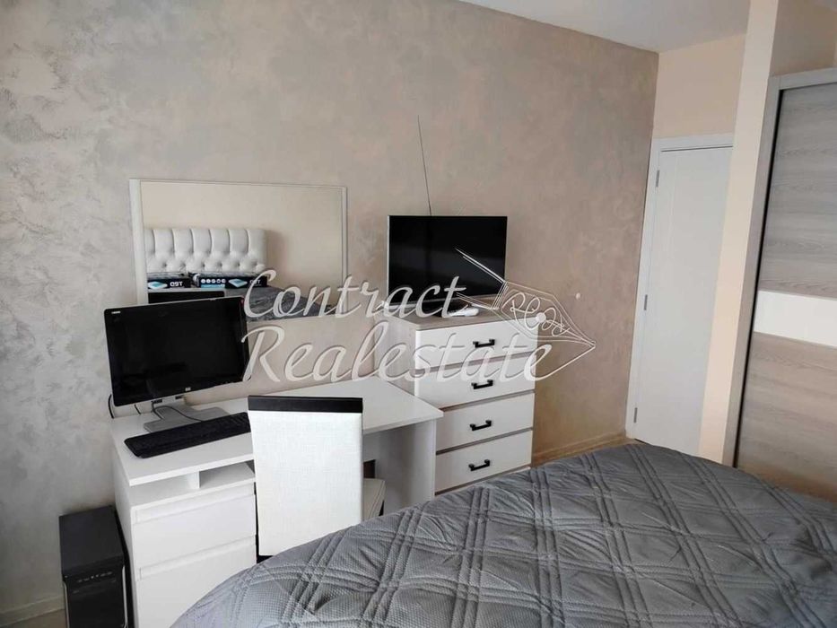 Дава се под наем Тристаен апартамент в Варна, Трошево - 100 кв.м за 816 € - Снимка #10