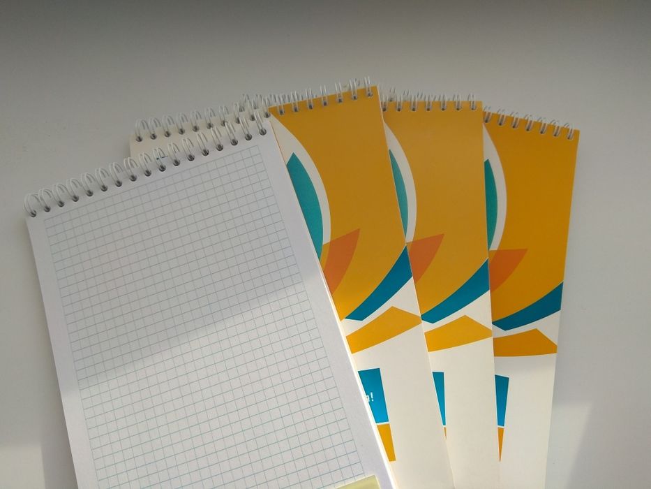 Продаю блокноты в клетку