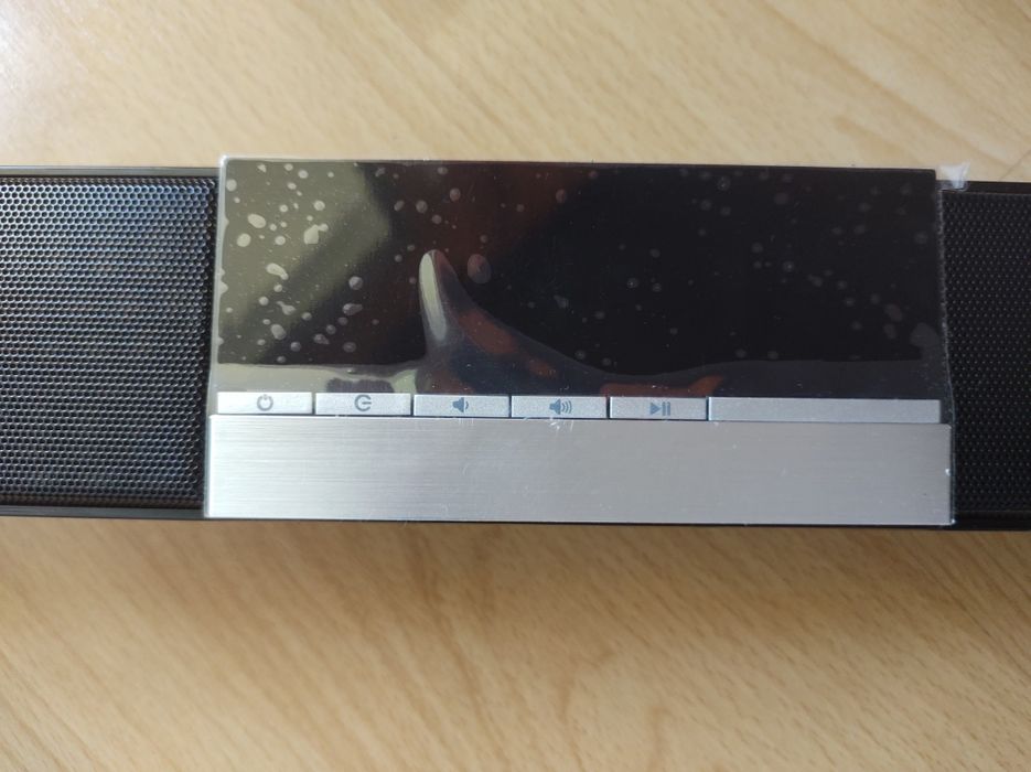 Soundbar 15W x 4 Bluetooth complet aproape nou