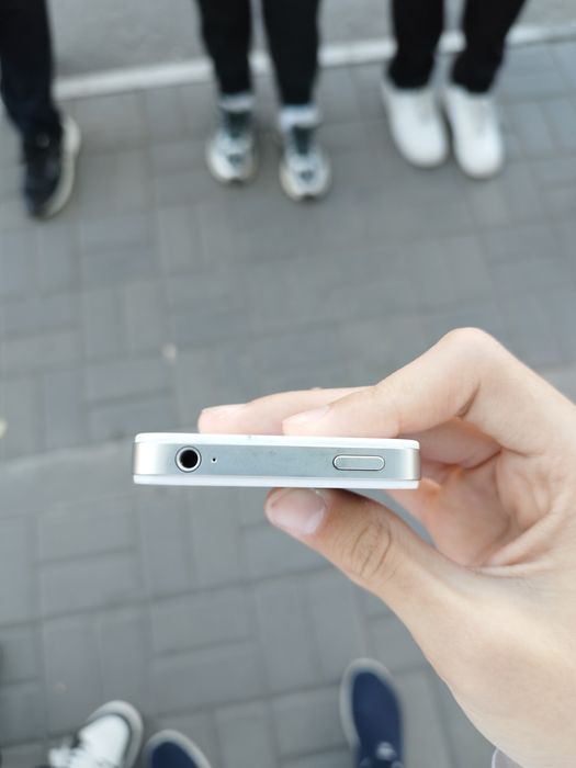 Iphone 4S оригинал