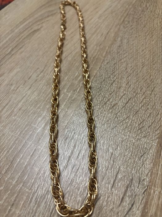 Продам цепочку в отличном состоянии