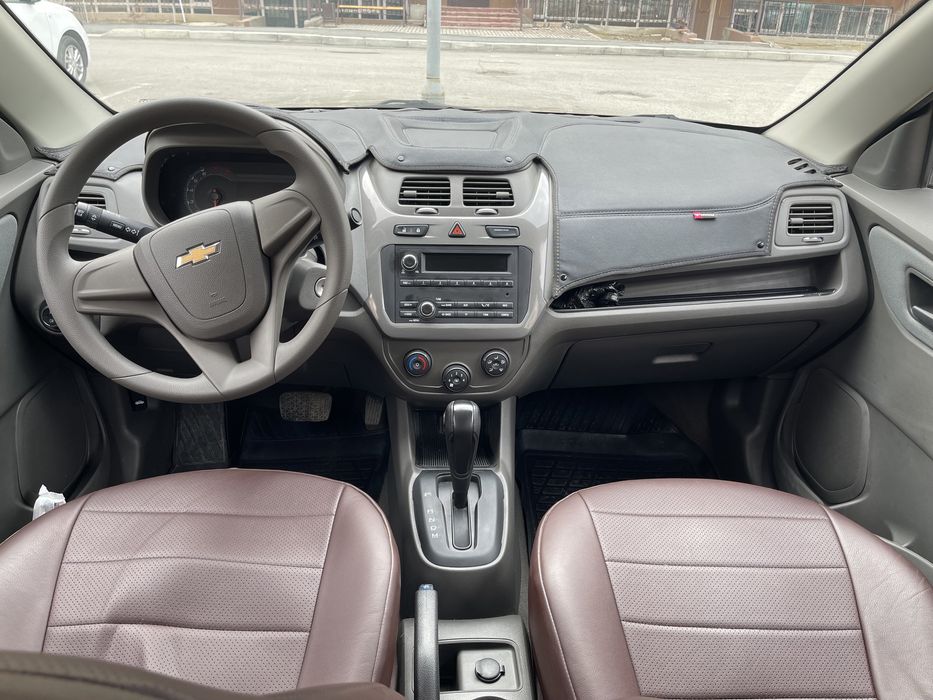 Автомобиль Кобальт