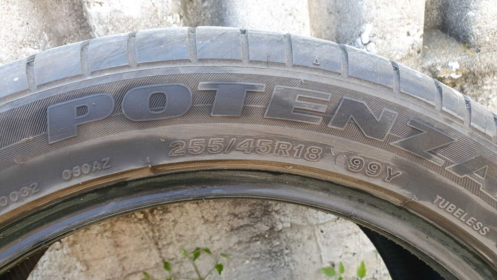 Гуми 255/45/18 -2 броя