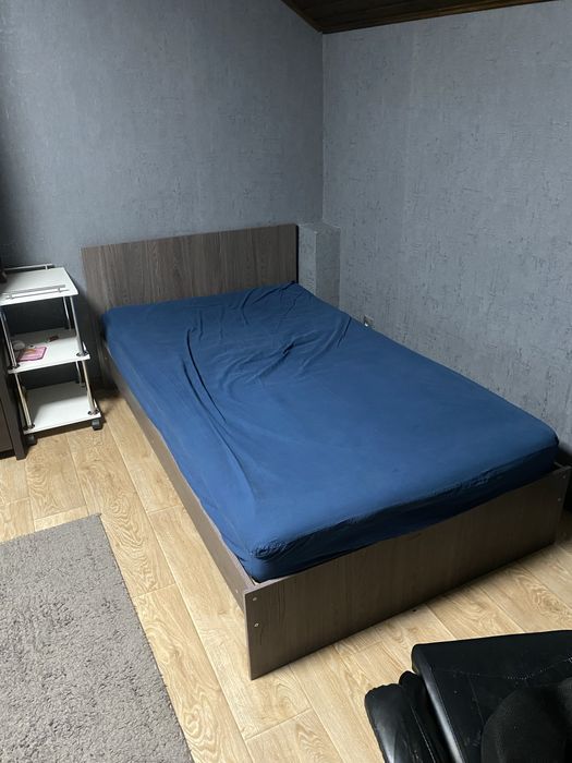 Спальная мебель.