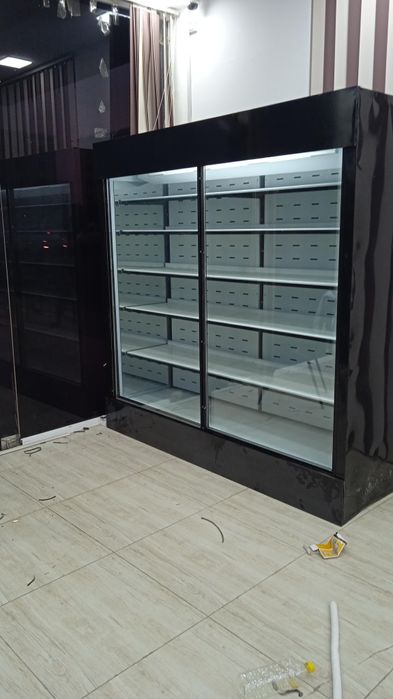 Витринные холодильники