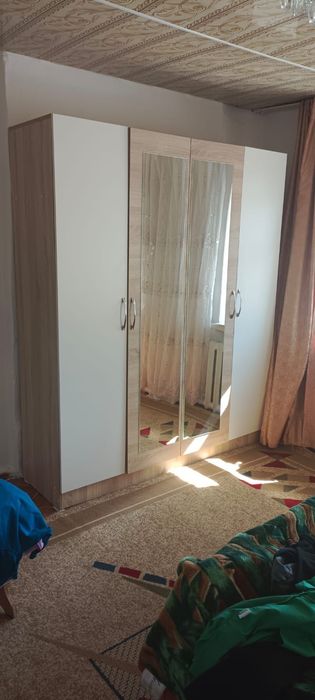 Шкаф для одежды и вещей