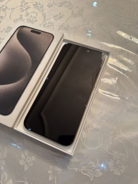 iPhone 15 Pro Max 256GB Natural Titanium