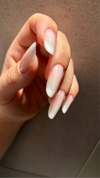 Наращивание ногтей