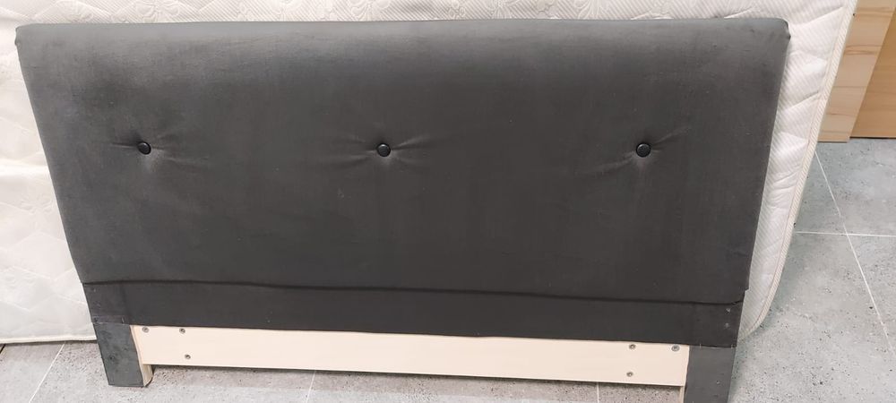 Продам кроать в хорошем состояний.