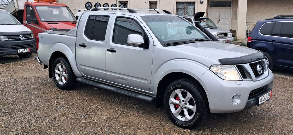 Nissan Navara 2.5 DIESEL 190 cp EURO 5 cutie AUTOMATĂ 4X4 REDUCTOR mic/MARE BLOCABIL an 11.2013