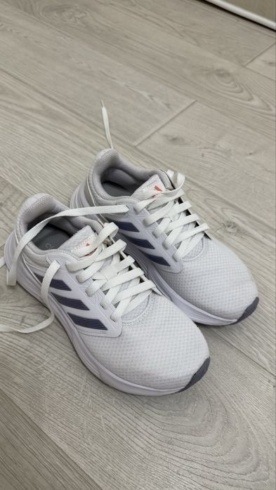 Кроссовки Adidas оригинал