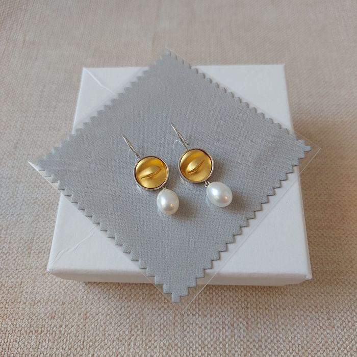 Оригинальные серьги