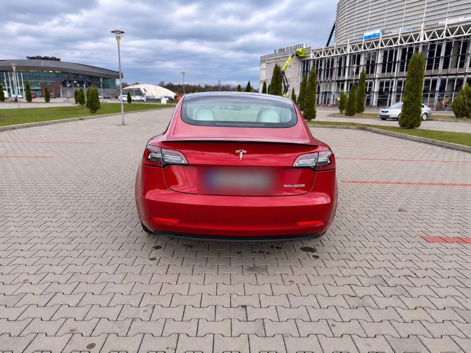 Tesla Model 3 Performance AWD | 2023 | 8.300 km