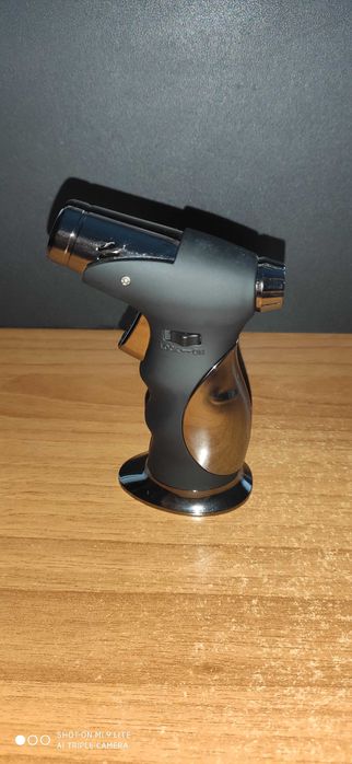 Bricheta jet flame 4 arzătoare, cu cutie cadou
