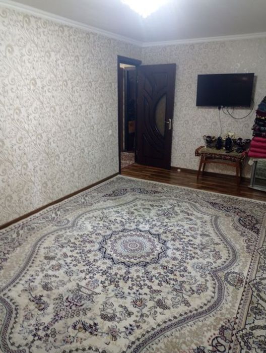 Chilonzor 13 kv da 3 xonali kvartira sotiladi