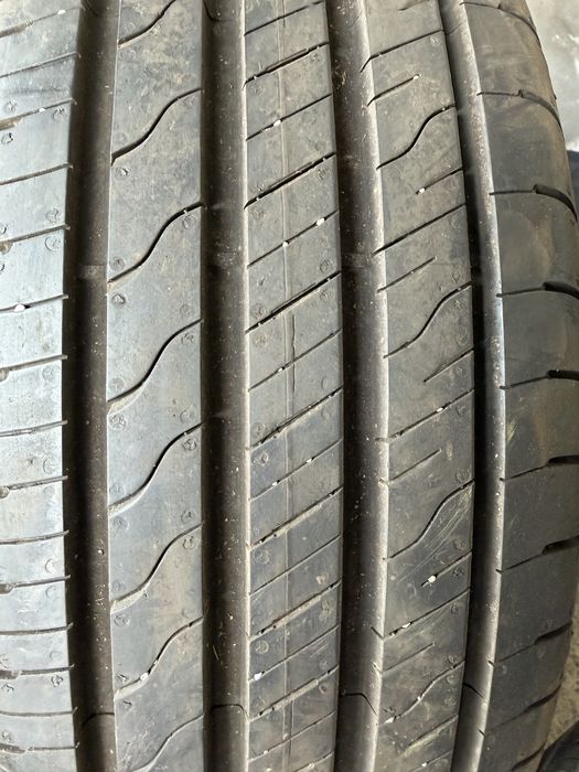 215/60/16 GoodYear 4бр дот25