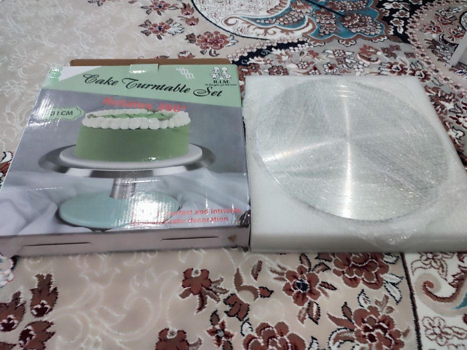 Продам тортница !!!