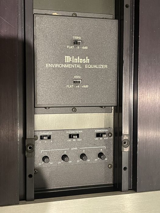 Продам Усилитель McIntosh MC431