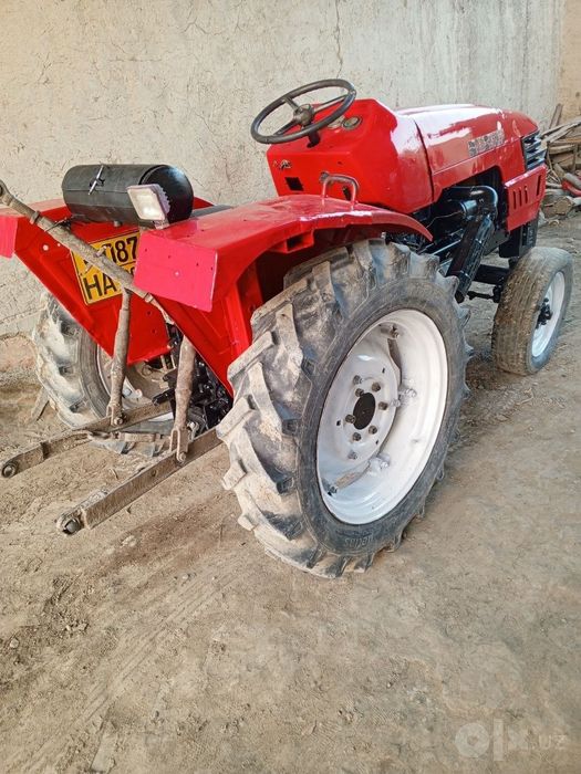 Donfeng 250 mini traktor sotiladi