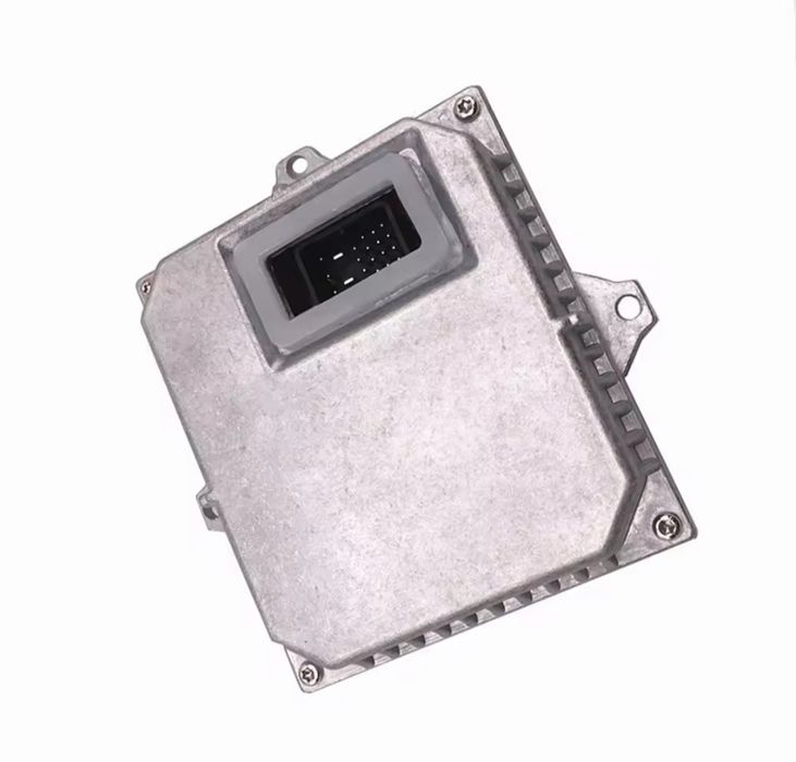 НОВ  D1S D2S баласт за фар, запалка Audi BMW Mercedes Ford Mazda и др.