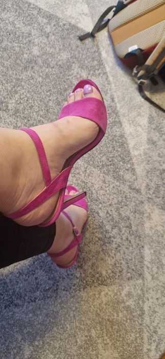 Sandale fucsia Zee Lane piele