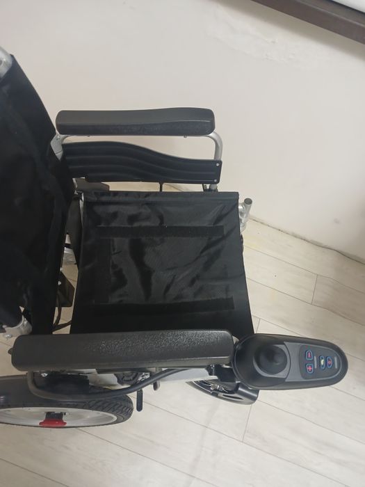 Электроколяска инвалидная