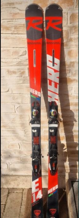 Skiuri Rossignol Hero
