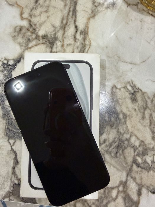 Оригинальный айфон 15плюс