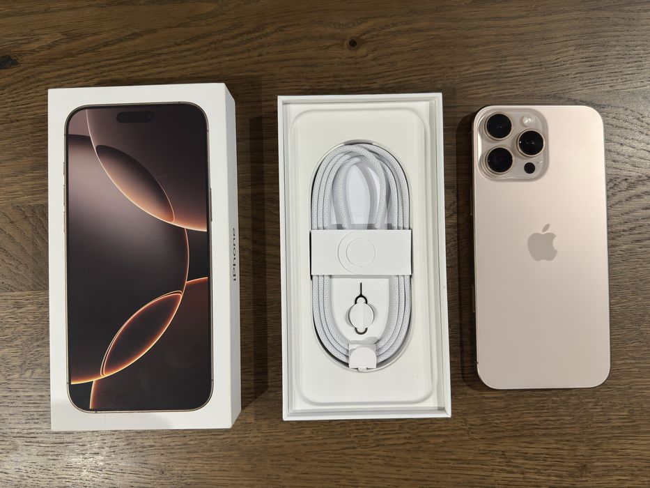 Apple iPhone 16 Pro Max 256GB Desert Titanium НЕ е 17 Pro Max Air