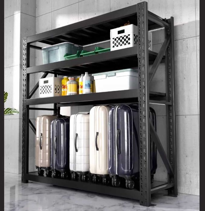 Стеллаж с прочными полками для банок и бытовых вещей