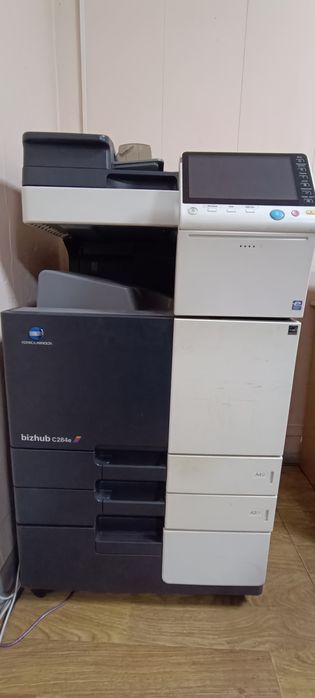 Konica Minolta C284e