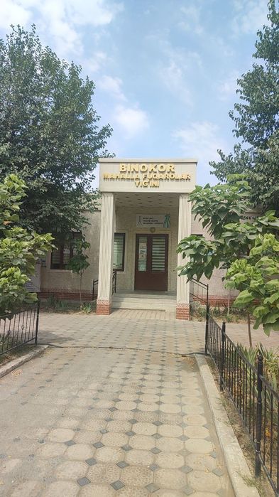 Продается магазин на автобуной остановке