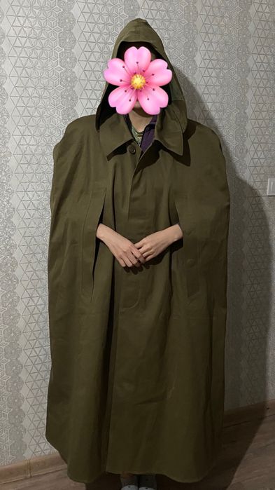 Плащь накидки хорошего качества,Новые