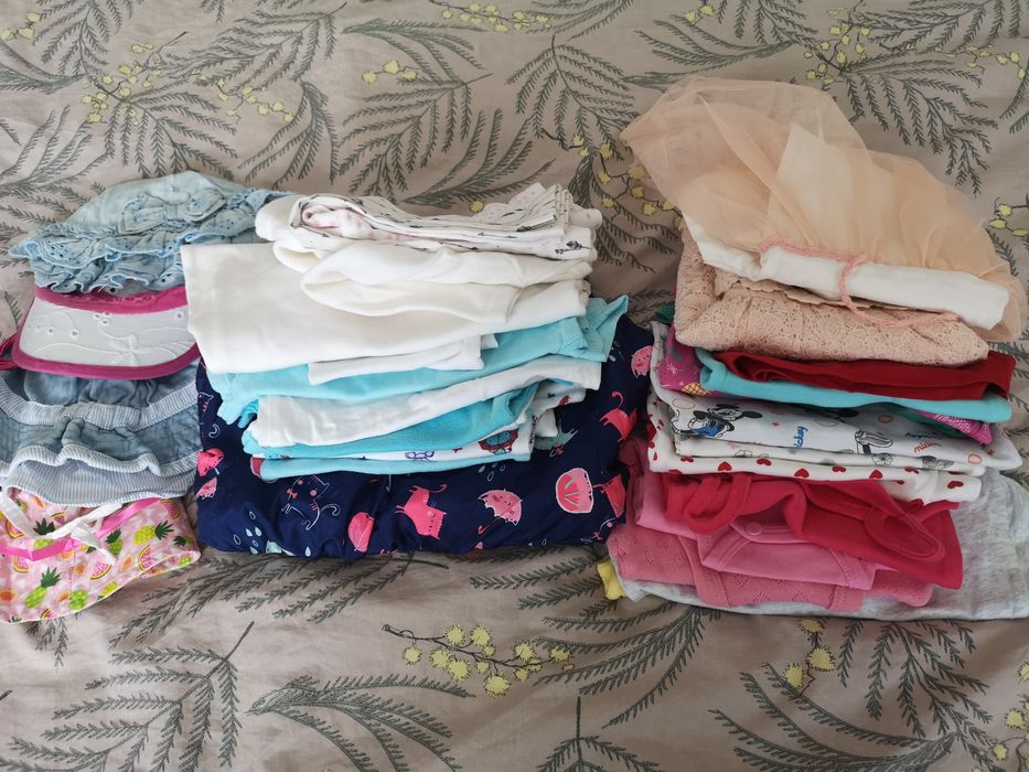 Lot hainute pt fetita 62-68 (3-6luni)