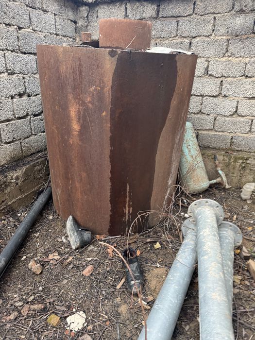 бочок , Резервуар для хранение воды обьем 2 тонны