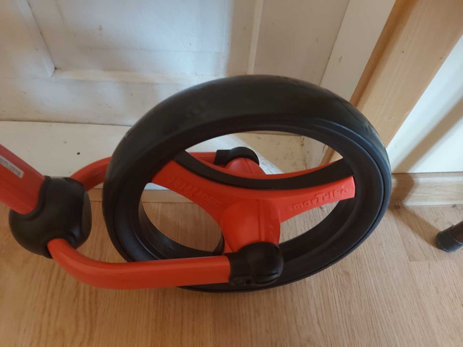Ново балансиращо колело Smart trike