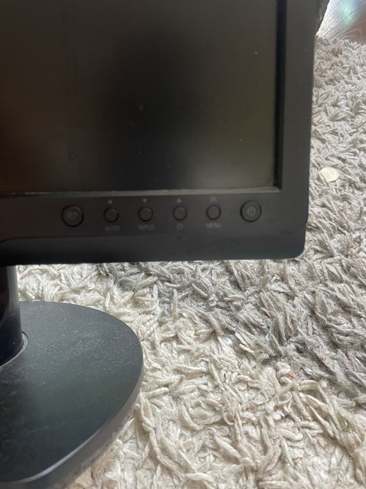 Монитор philips много добро състояние