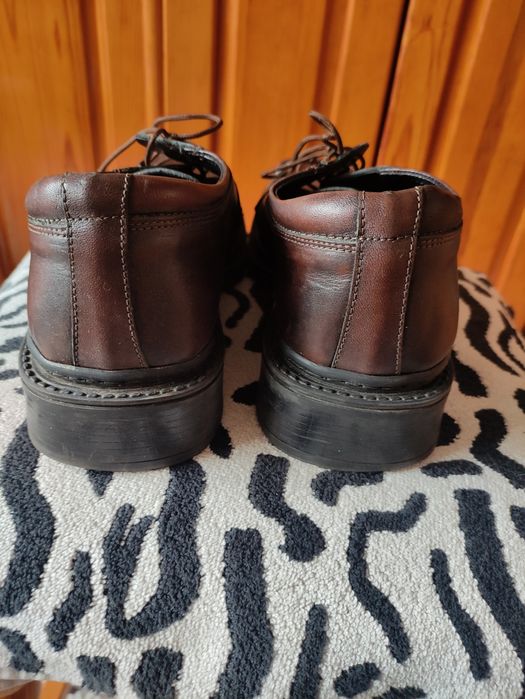 Мъжки кожени обувки номер 43