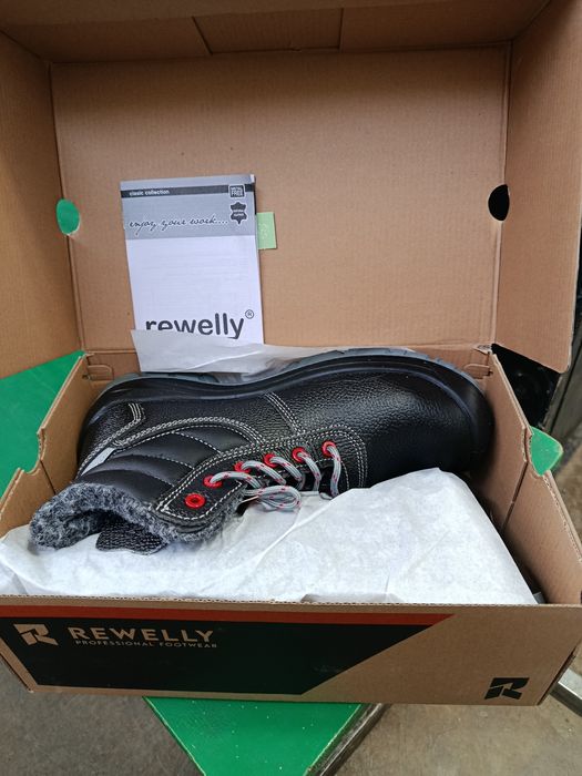 Спецобувь зимние.