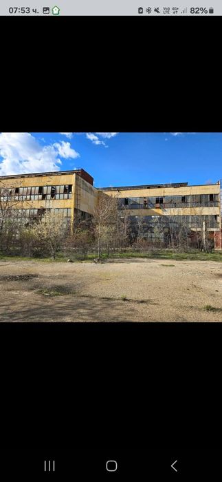 Продавасе с Ведраре до Карлово,3000кв х 180евро с  ддс на квадрат